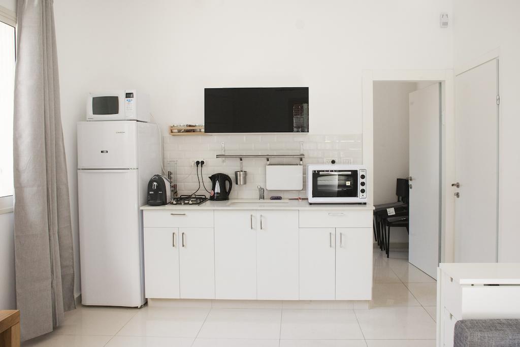Kerem Hateimanim Apartments Tel Aviv Quarto foto