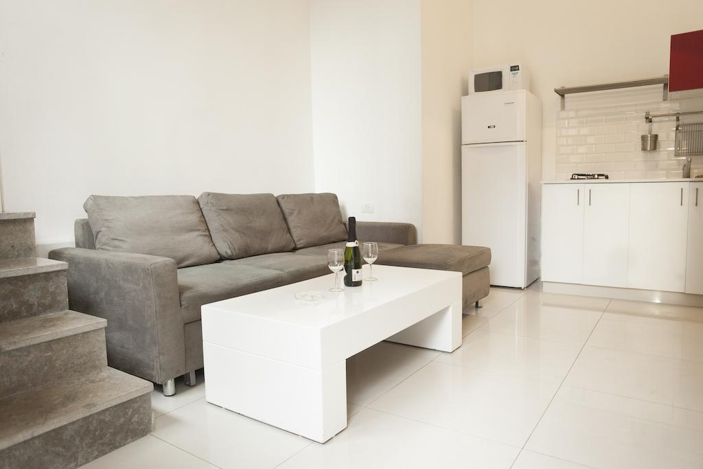 Kerem Hateimanim Apartments Tel Aviv Quarto foto